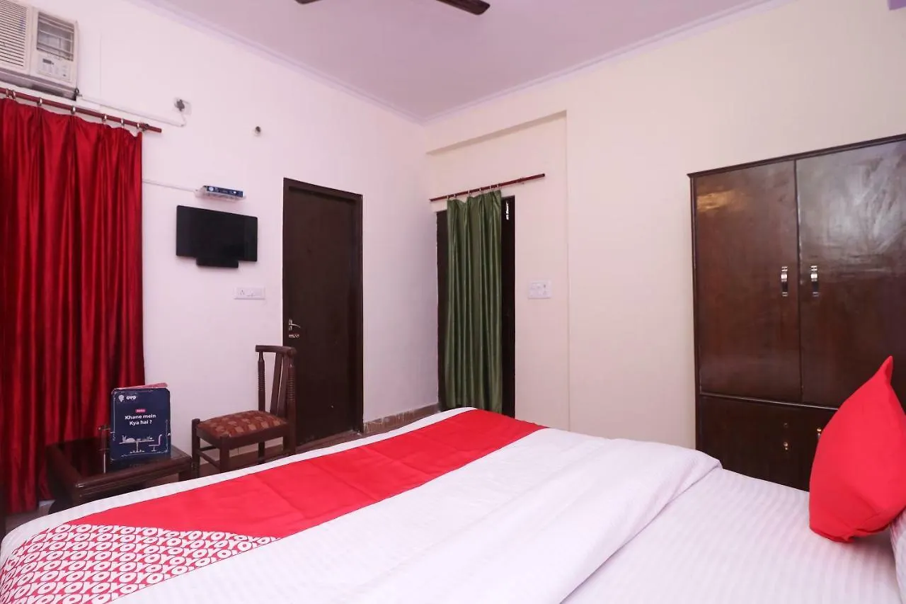 Oyo 29411 Hotel Vanshika Agra  Agra (Uttar Pradesh)
