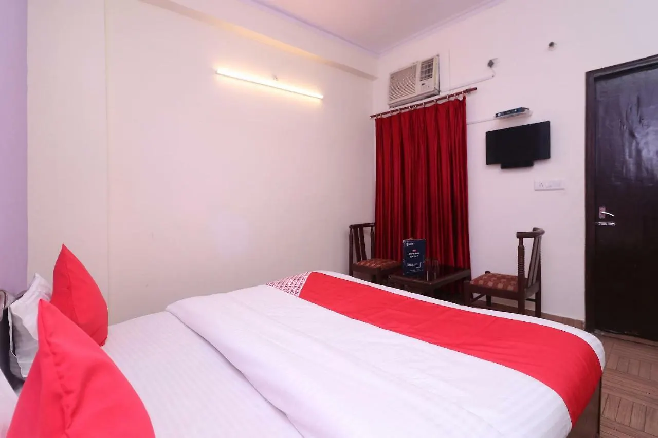 Oyo 29411 Hotel Vanshika Agra