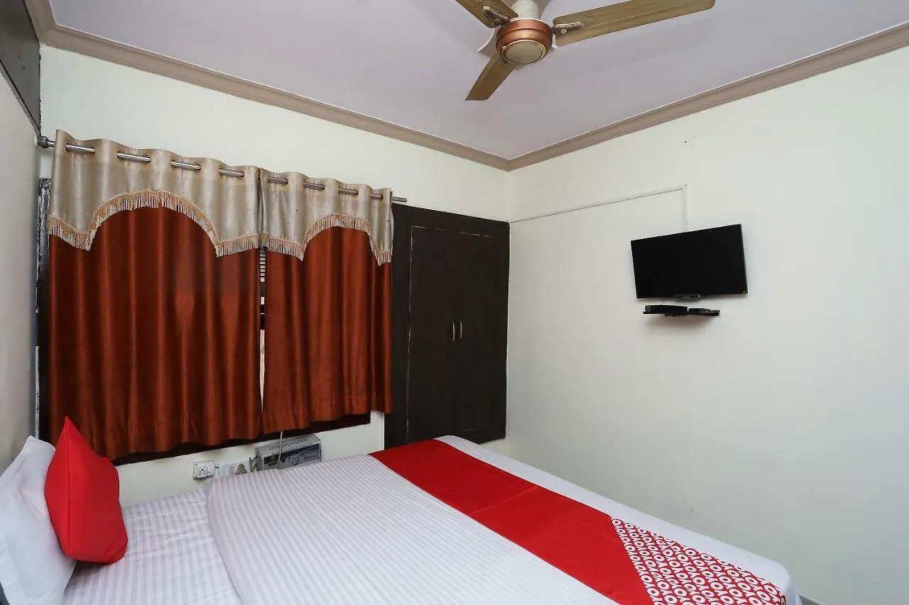 Oyo 29411 Hotel Vanshika Agra